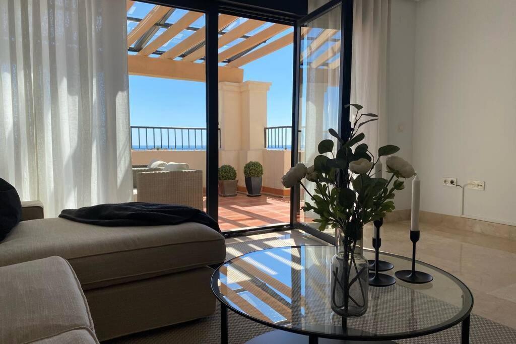 Penthouse With Sea Views In Marbella Apartman Kültér fotó